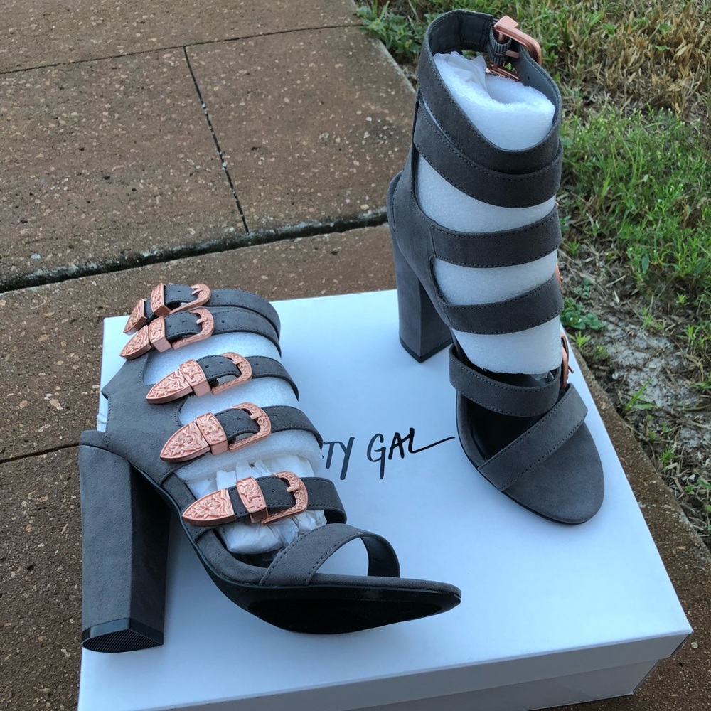 Nasty Gal Full Exposure Suede Heel - Gray